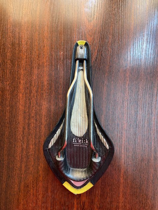 Сідло Fizik велосипедне