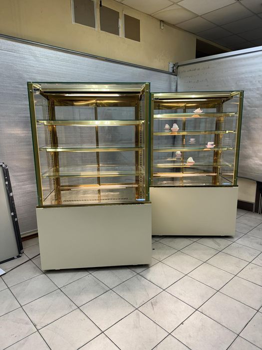 Вітрина кондитерська холодильна