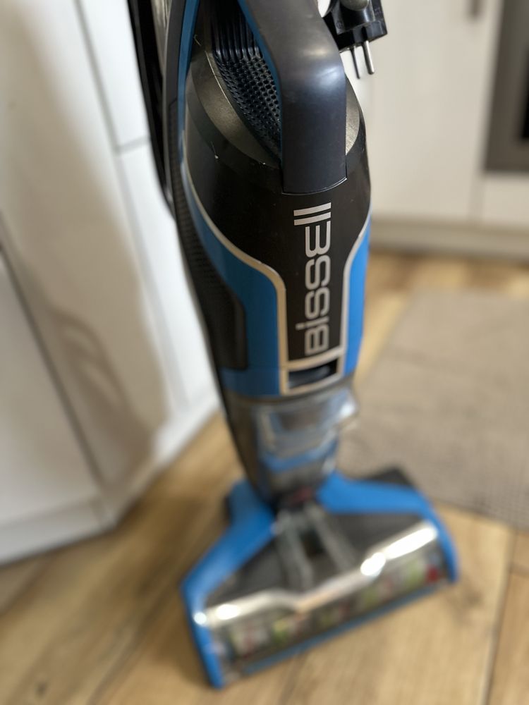Вертикальний миючий пилосос Bissell CrossWave