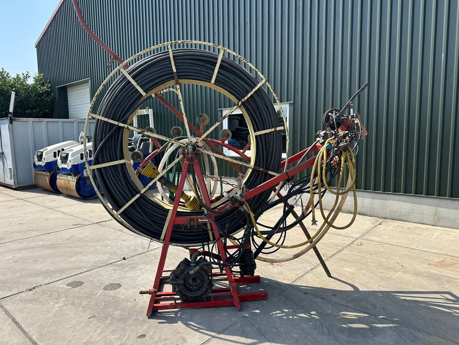 Maszyna urządzenie do czyszczenia melioracji dren wuko drenażu