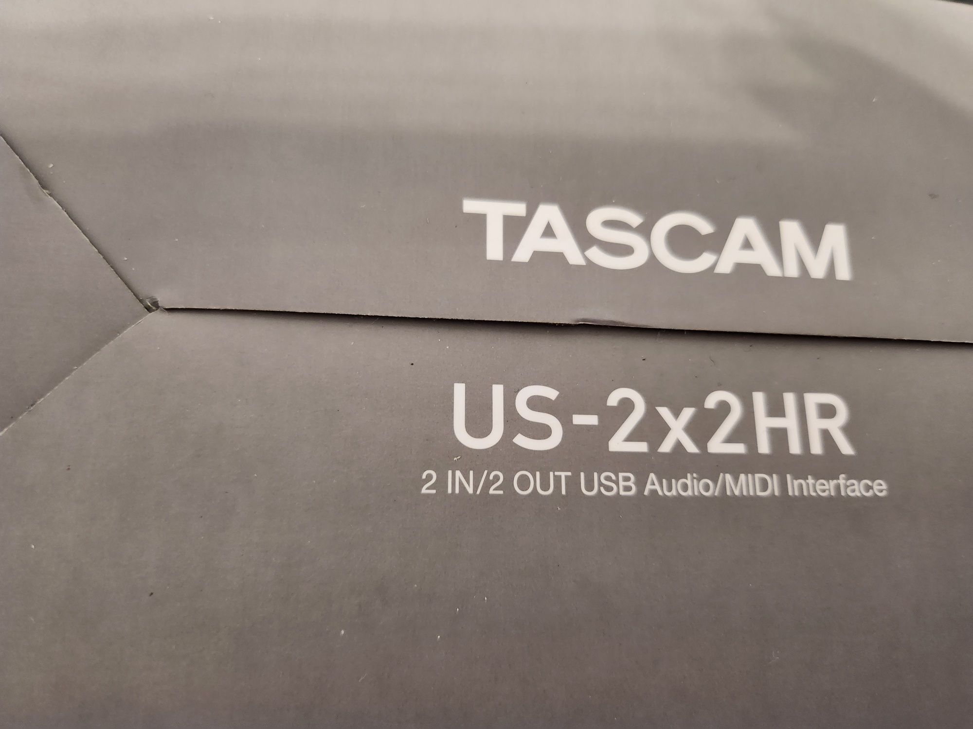 Tascam US-2x2HR - Interfejs audio