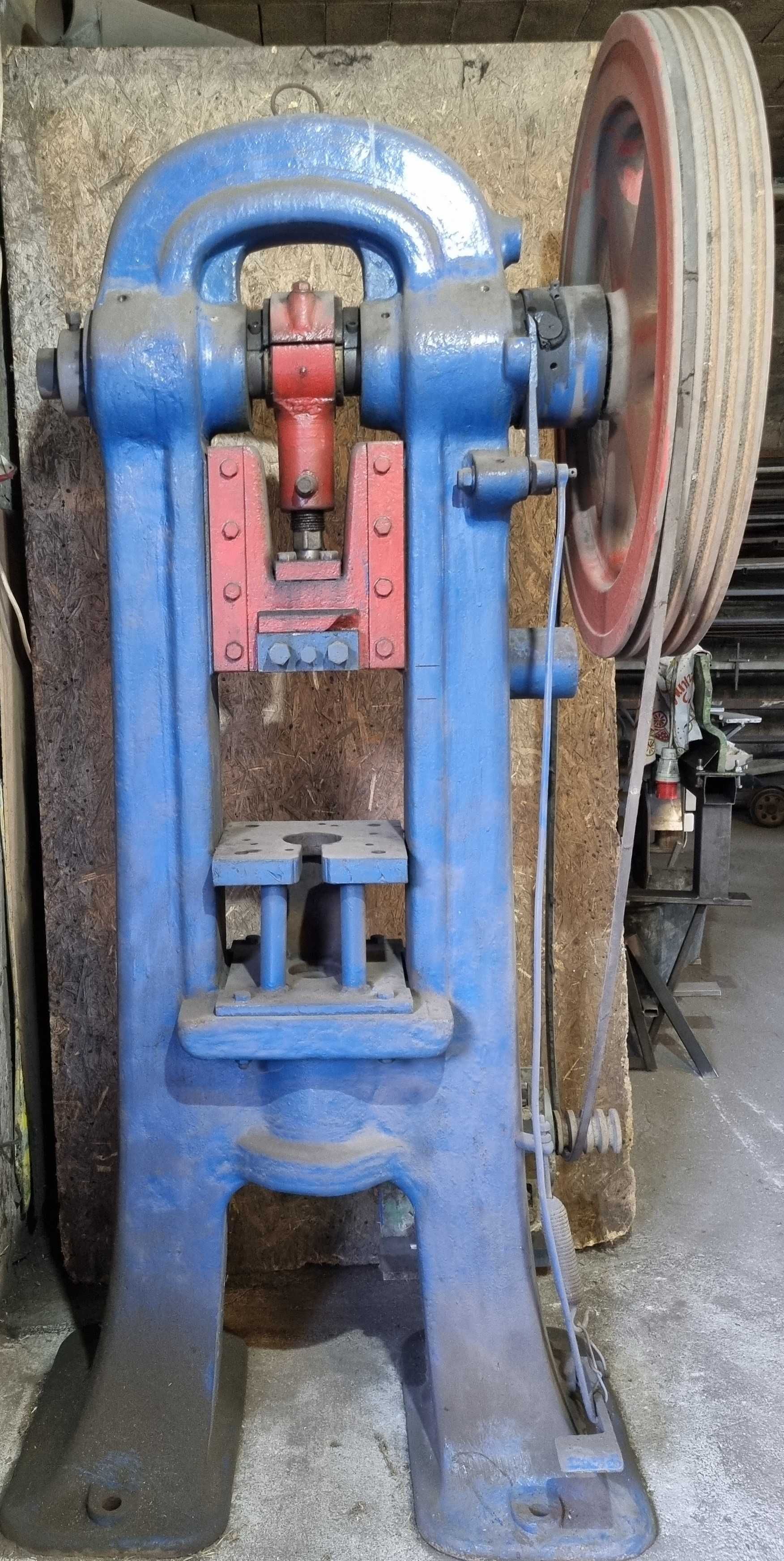 Prasa Mimośrodowa   ok 40 T