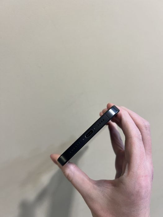 Б/у Iphone 15 Pro Max 256 Black Titanium фізична карта