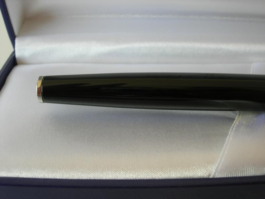 Waterman Hemisphere Preto Laque Aparo