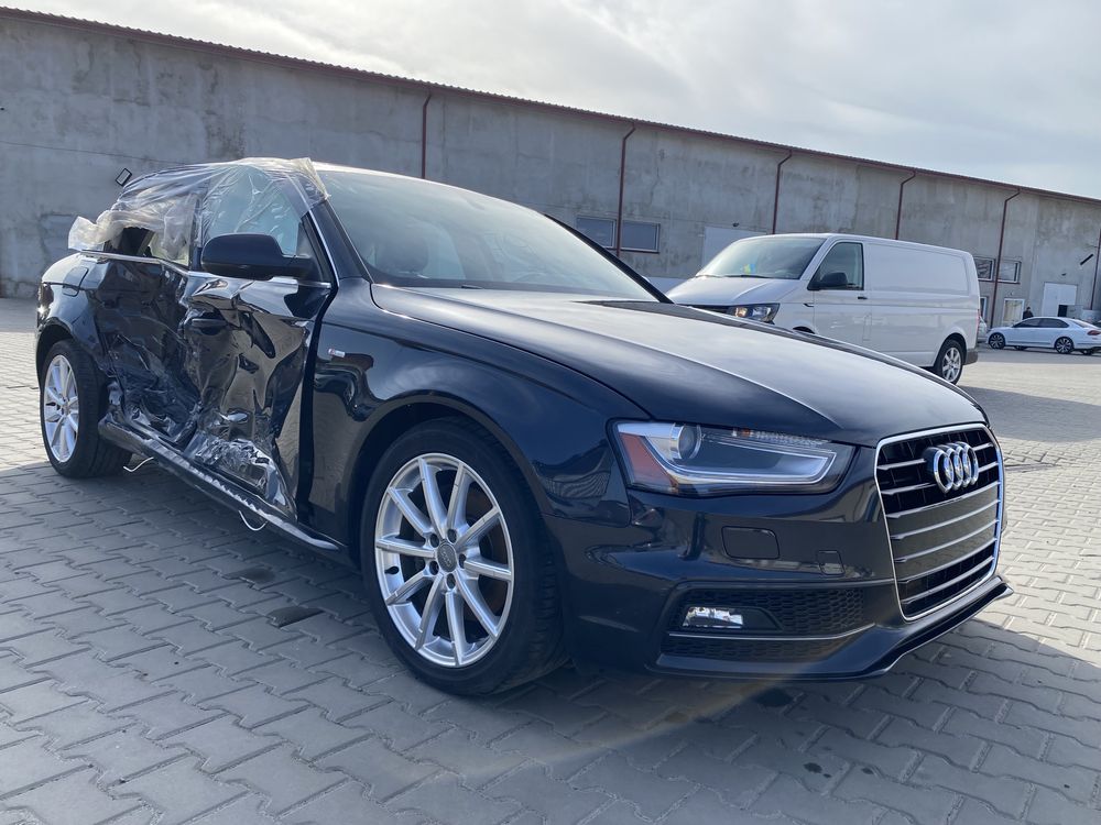 Audi A4 B8 S-line розборка ауді а4 б8 запчастини шрот Код фарби : LX5R
