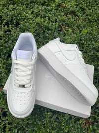 Nike Air Force 1 Low '07 White  Unisex  EU 39