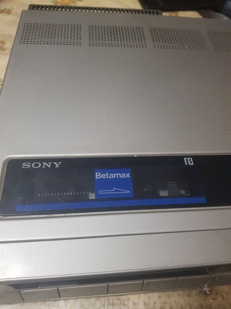 Vídeo betamax Sony f30