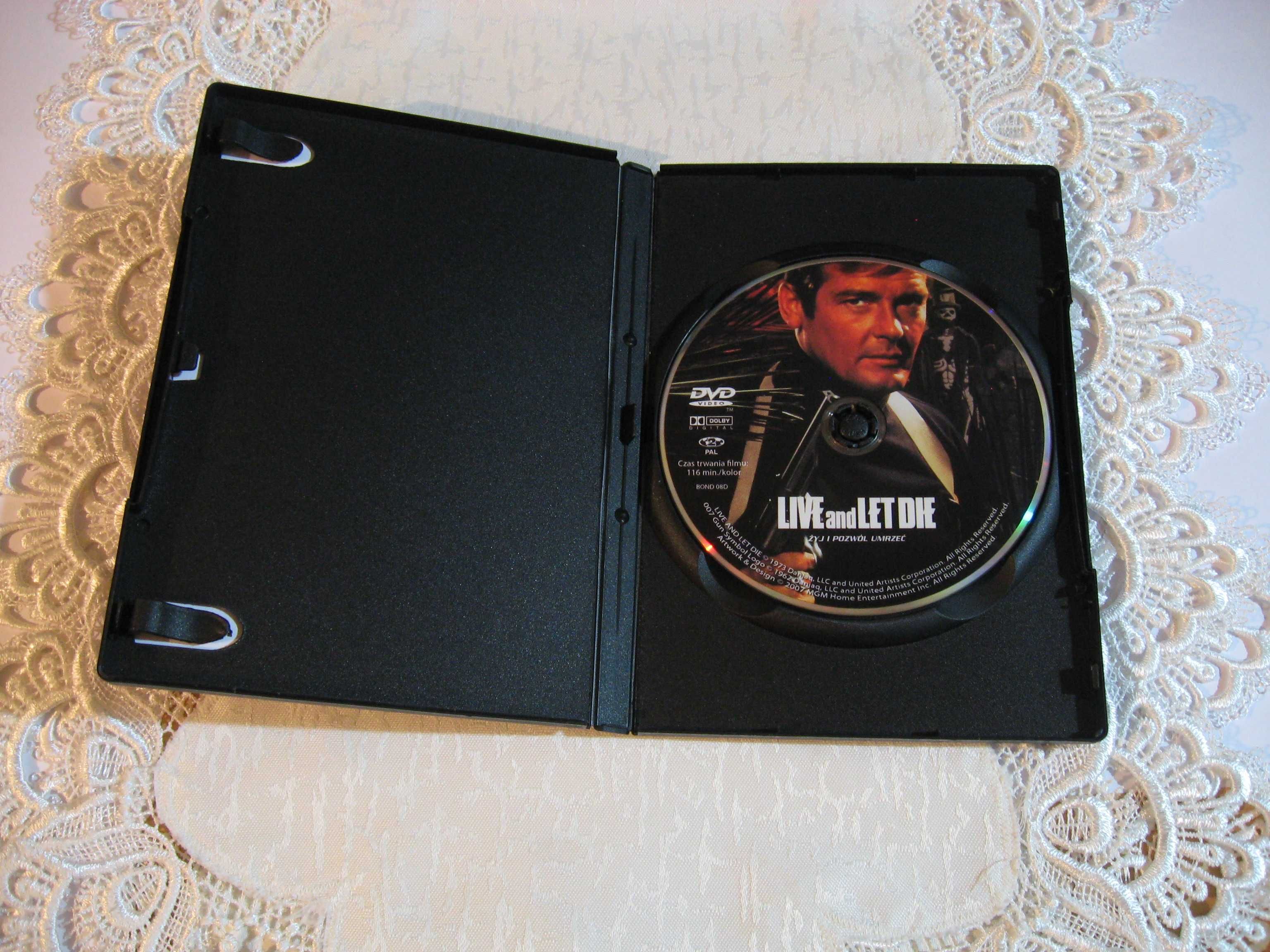 Film DVD James Bond 007: Żyj i pozwól umrzeć 1973 Polski Lektor