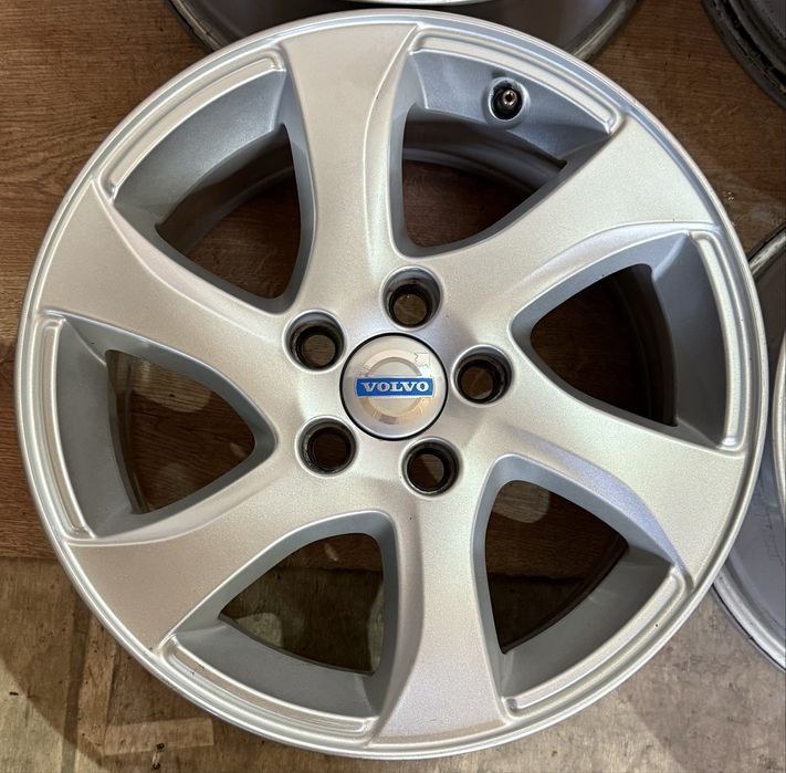 Volvo R16 5x108 диски S60 V60 V70 S80 XC60 XC70 XC90 S40 V50