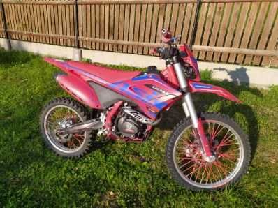 Sprzedam Cross Asix 250 lizard