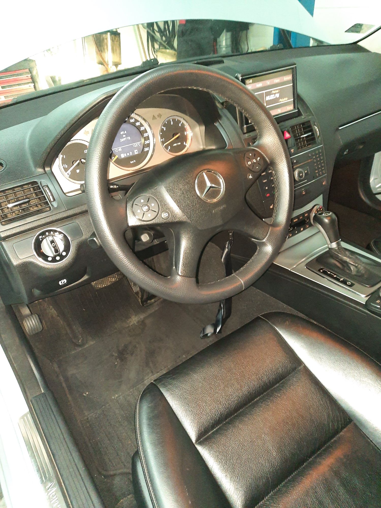 Mercedes Benz w204