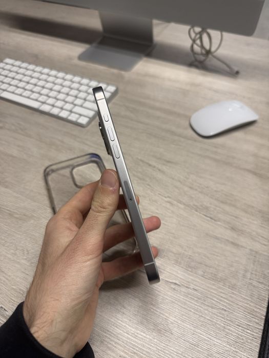 Apple iPhone 15 Pro Max 256GB SIM White Titanium магазин / гарантія
