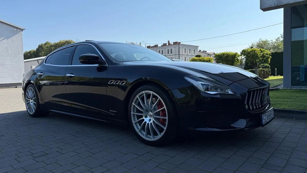Maserati Quattroporte