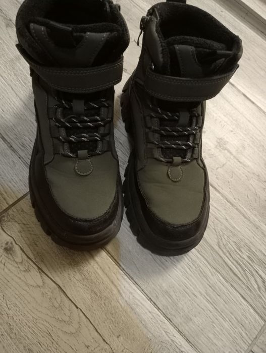 Взуття зимове 33 розмір
