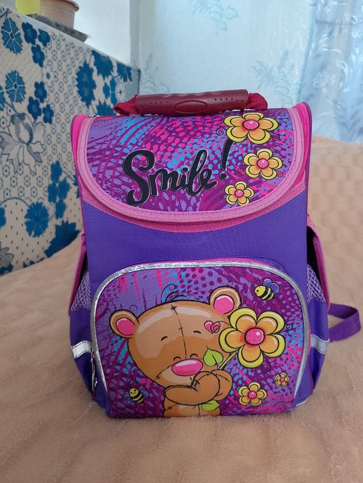 Портфель для дівчинки