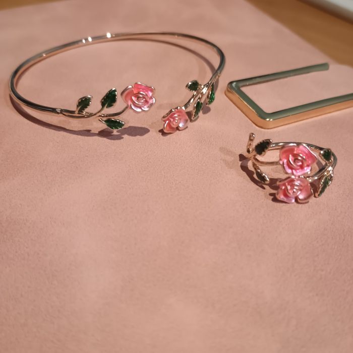 Zestaw Bransoletka pierścionek do sukienki wizytowej + usb