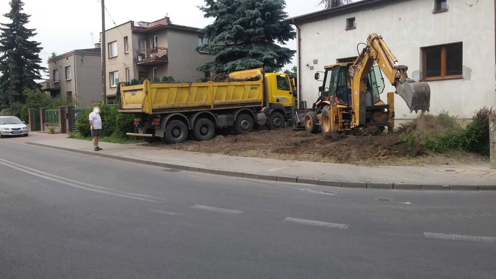Usługi wywrotką transportowe koparką wywóz gruzu piasek kruszywa żwir