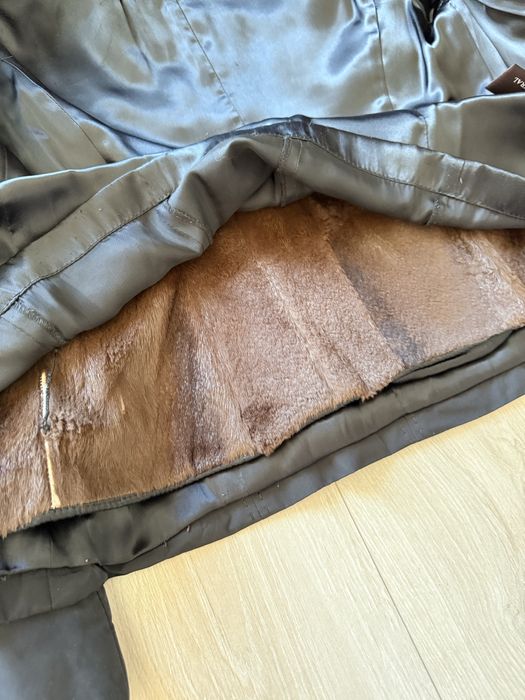 Жіноча зимова куртка S з капюшоном, знімна підстібка з кролика