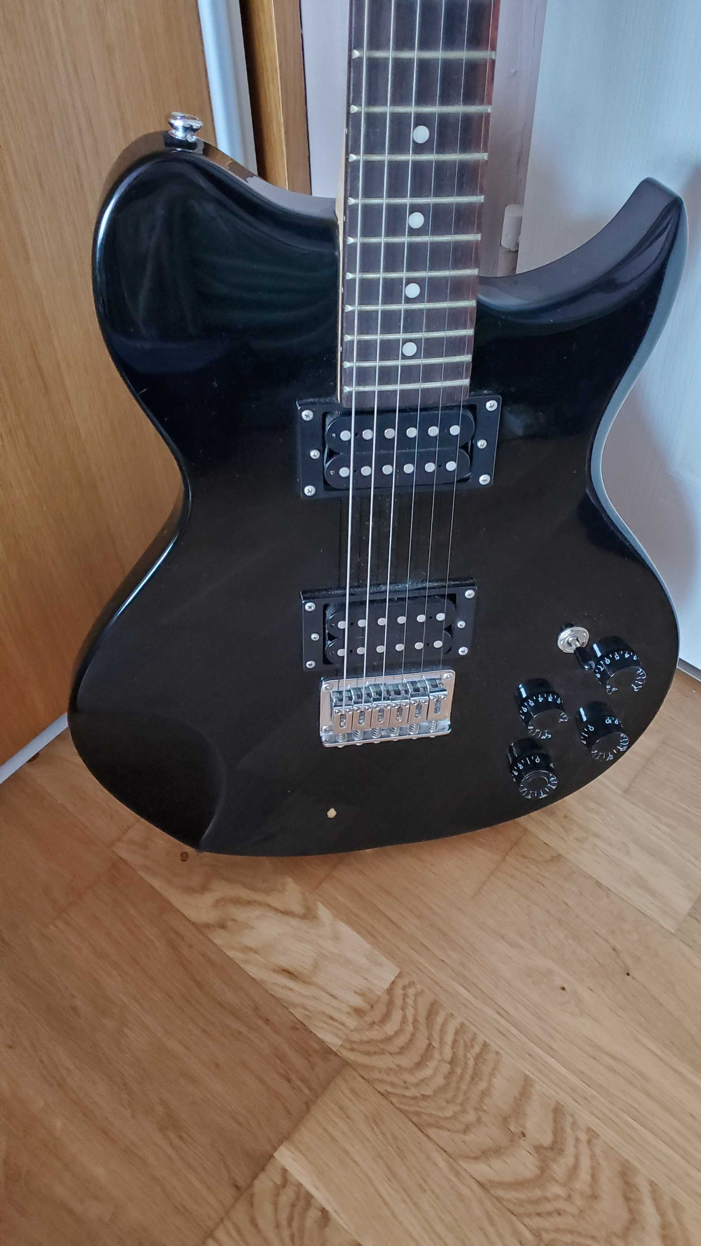 Gitara elektryczna Washburn WI14 z pokrowcem