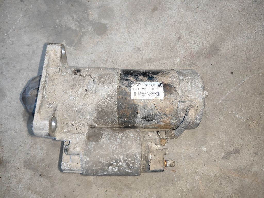 Opel Zafira B Astra H Vectra C 1.9 CDTI rozrusznik 22.12.64 ,553.53857