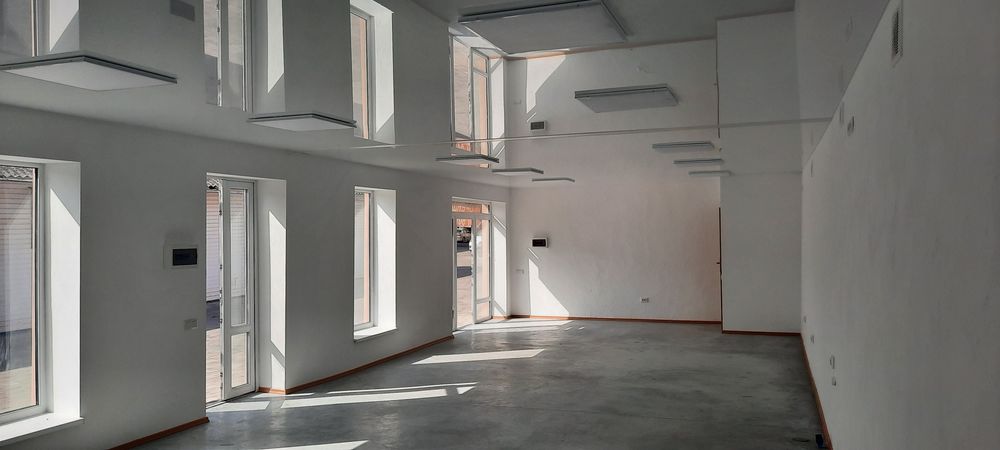 Оренда торгово-офісних приміщень. Вул Шевченка 65