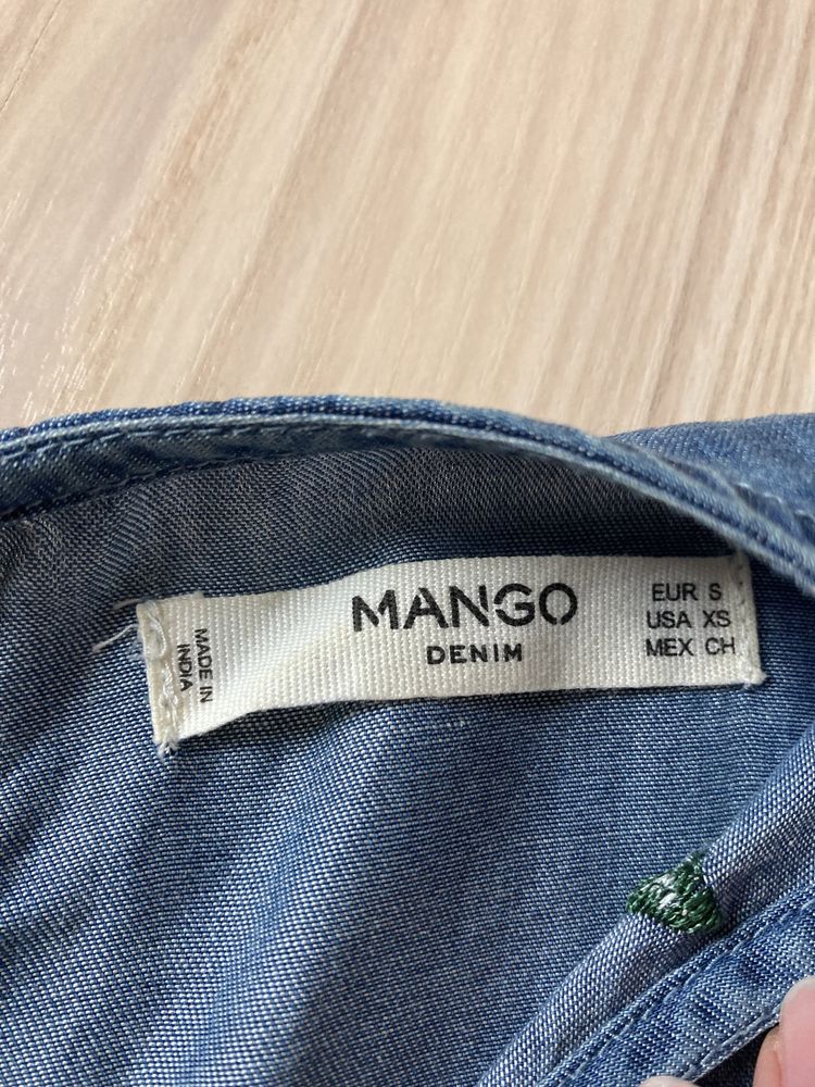 Sukienka imitująca dzins Mango