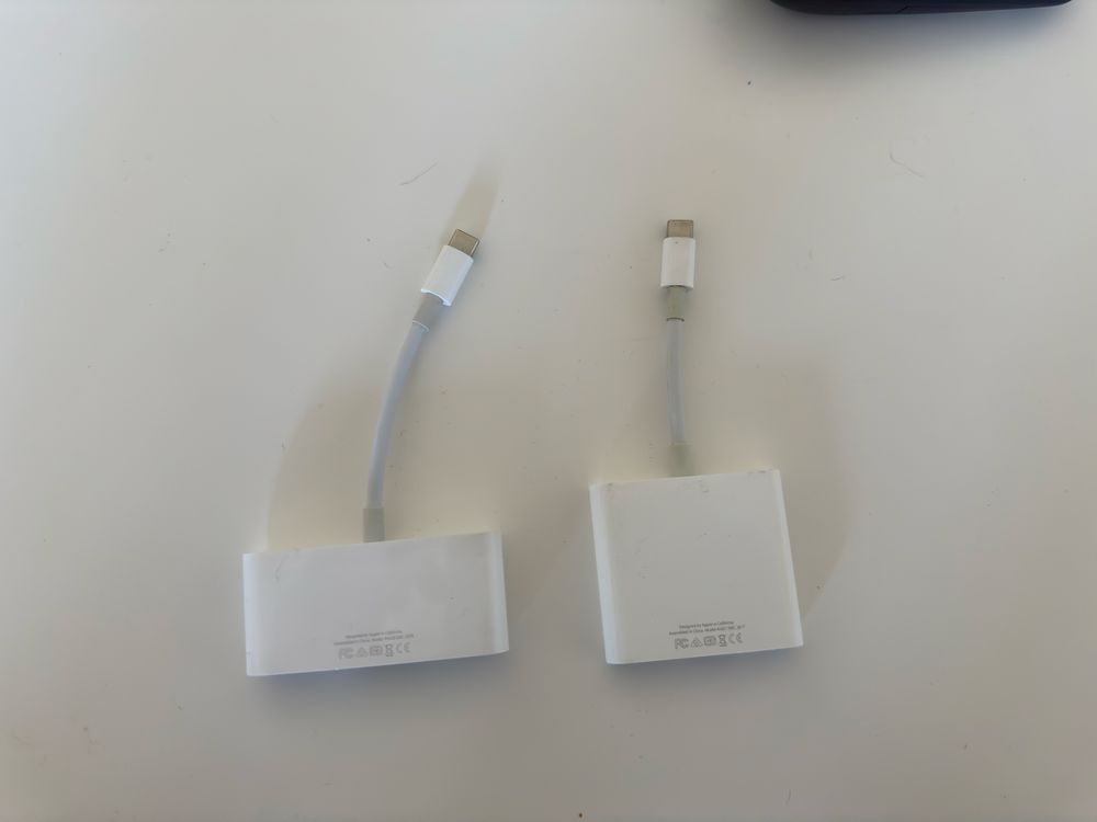 Adaptadores USB-C HDMI/VGA original Apple