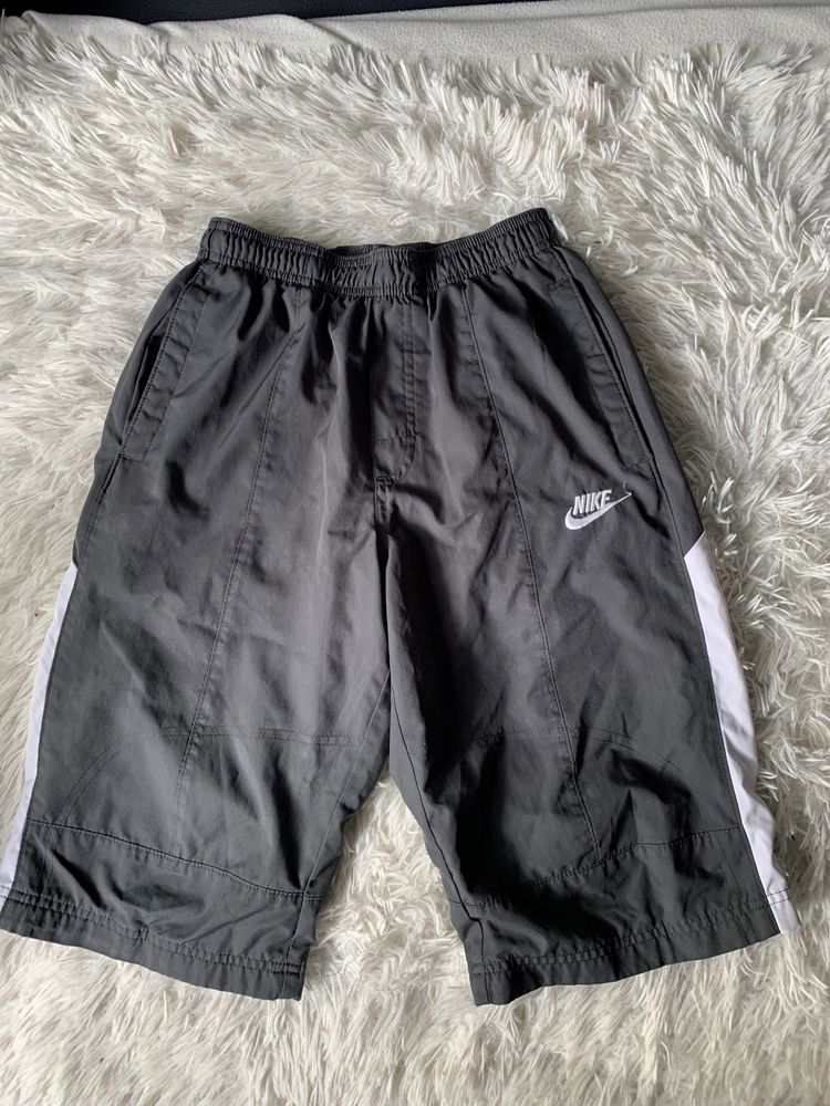 Spodenki Nike roz 146