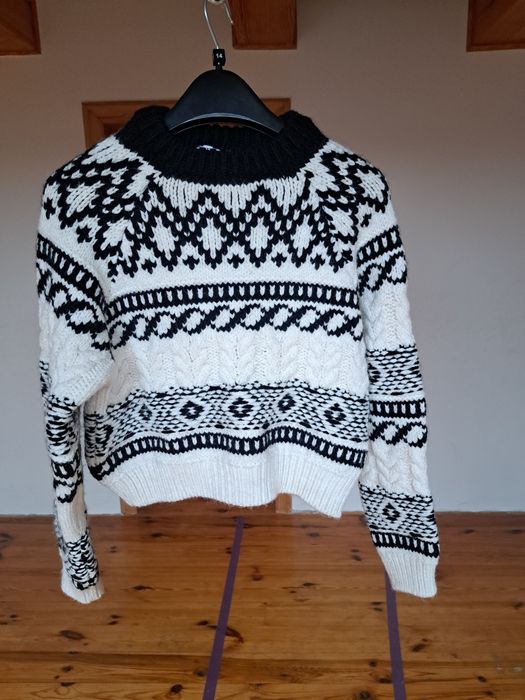 Zimowy sweterek Zara roz. M