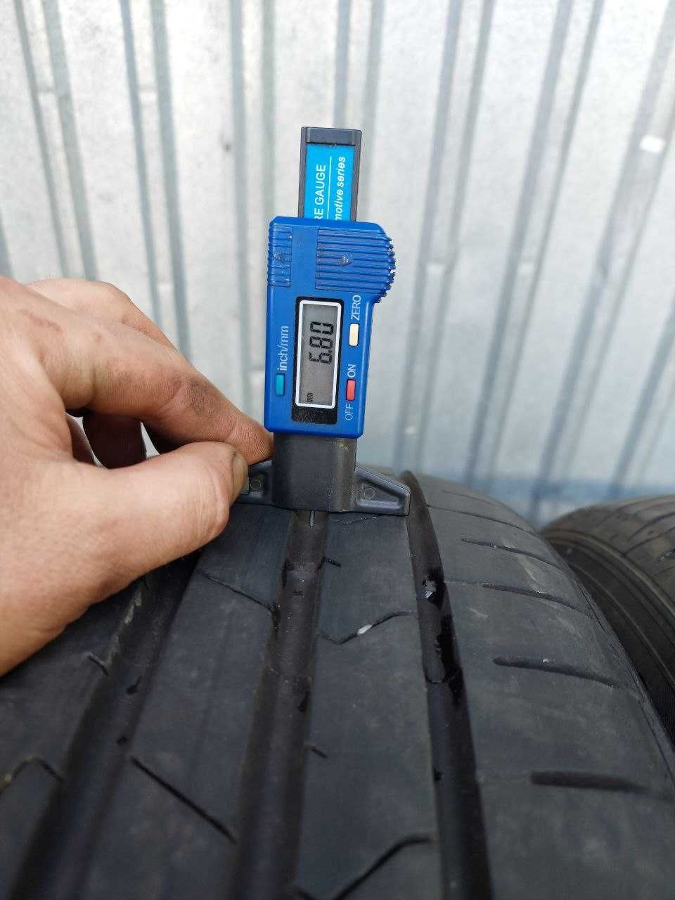 Шини б/в 215 50 R17 Hankook Ventus Prime 3