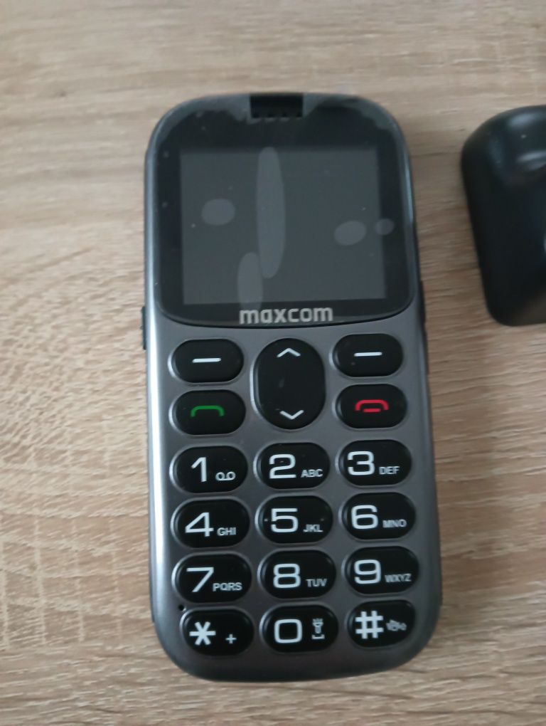 Telefon komórkowy Nowy