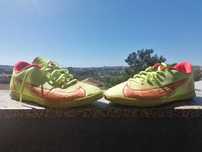 Sapatilhas futsal Adidas Sala e Nike Mercurial