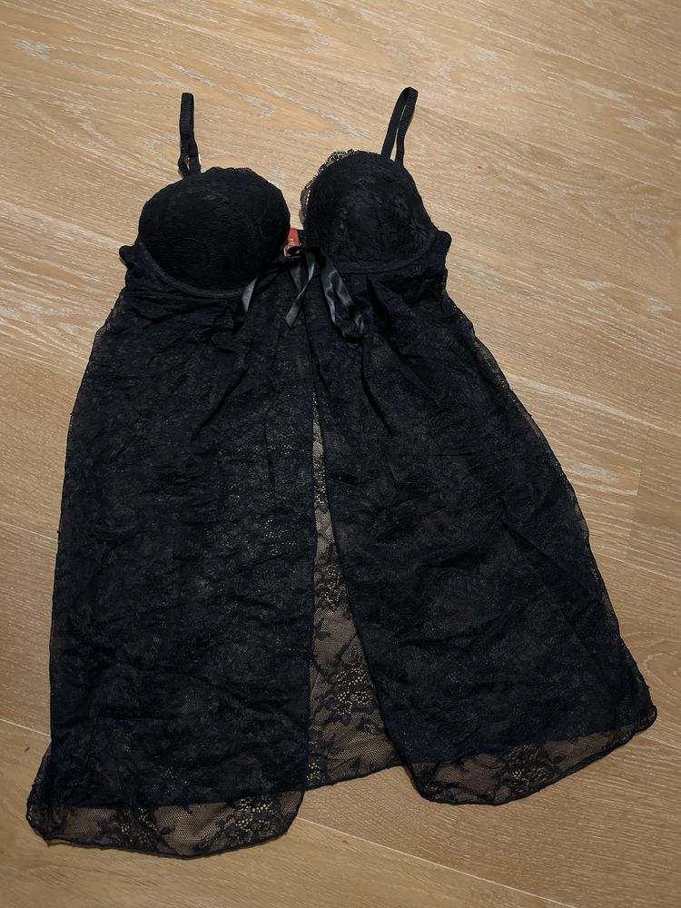 Edc zmysłowa koszulka roz. 75C