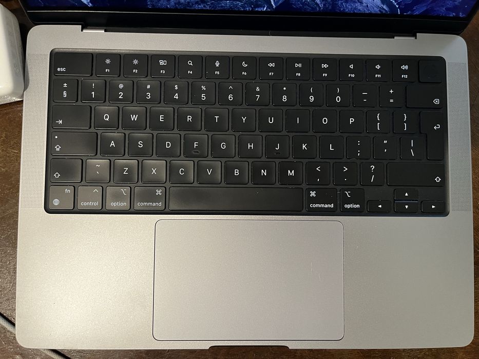 Apple MacBook Pro14 M3 8-core CPU+10-core GPU/16GB RAM/1TB SSD faktura