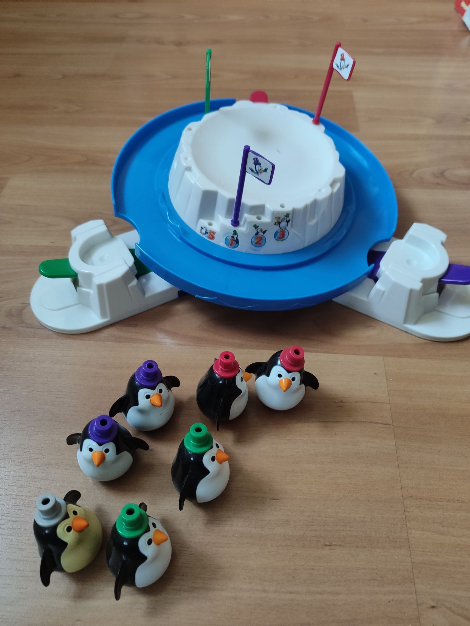 Minitoys zdobywcy góry lodowej, pingwinki, zabawki interaktywna