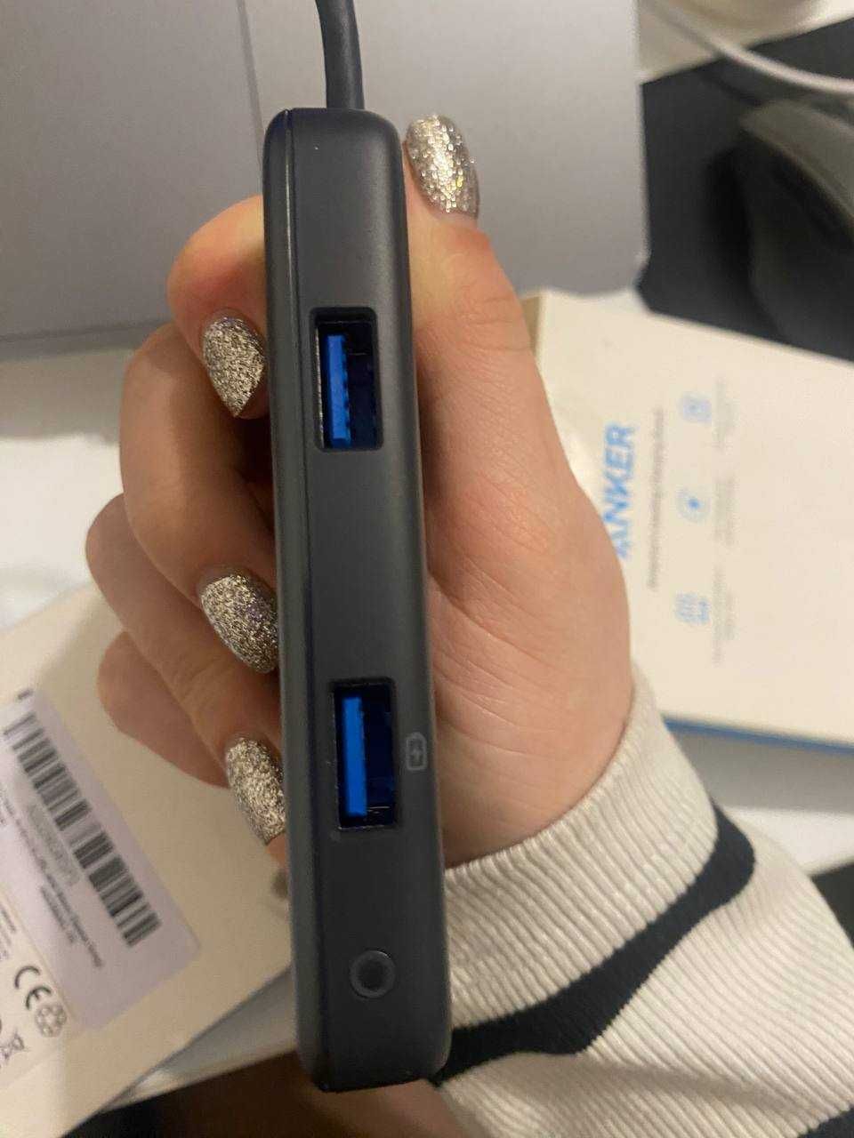 premium USB-C хаб 4в1 ANKER