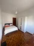 Quarto em Massamá Casal