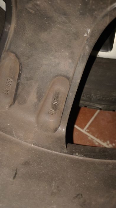 Jantes 17 5x100 Borbet Subaru