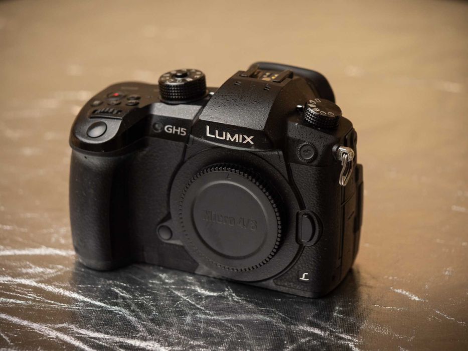 Panasonic Lumix DC-GH5 Body