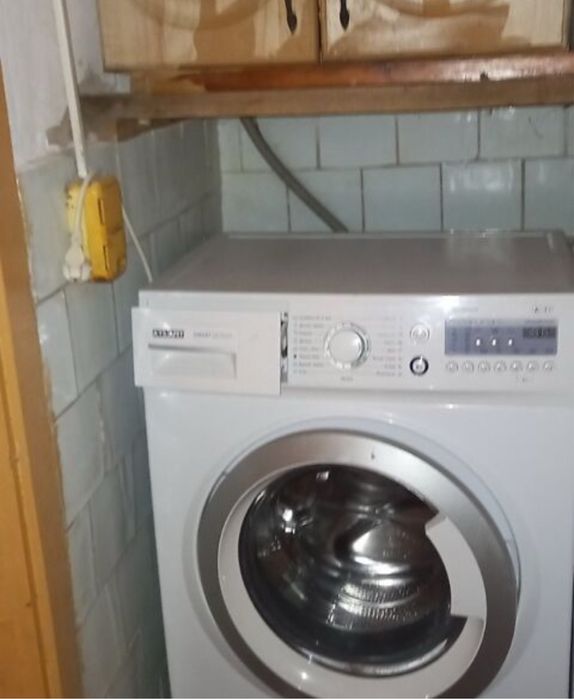 Продаж просторої кімнати в гуртожитку