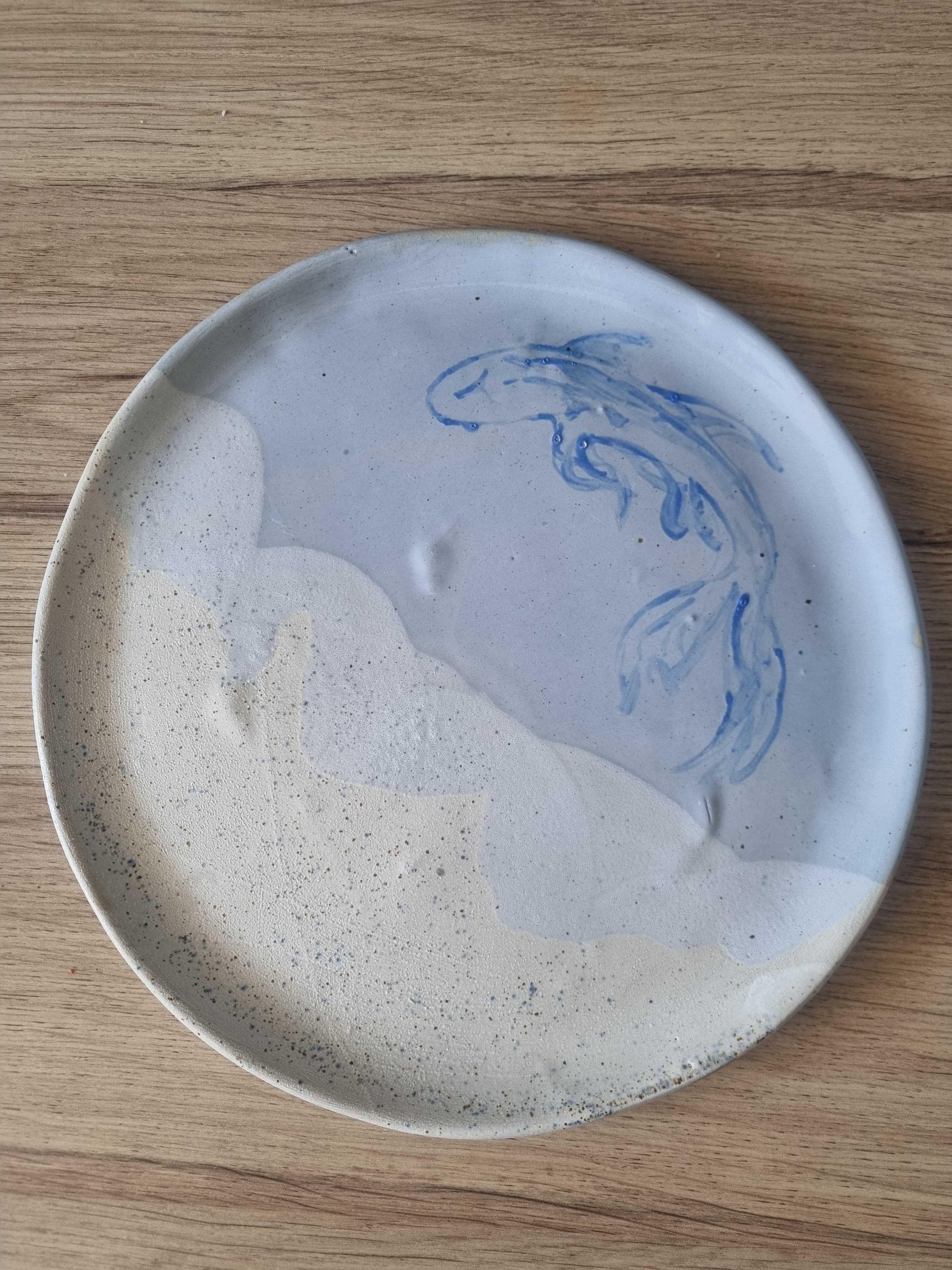 Ręcznie wykonany talerz ceramika