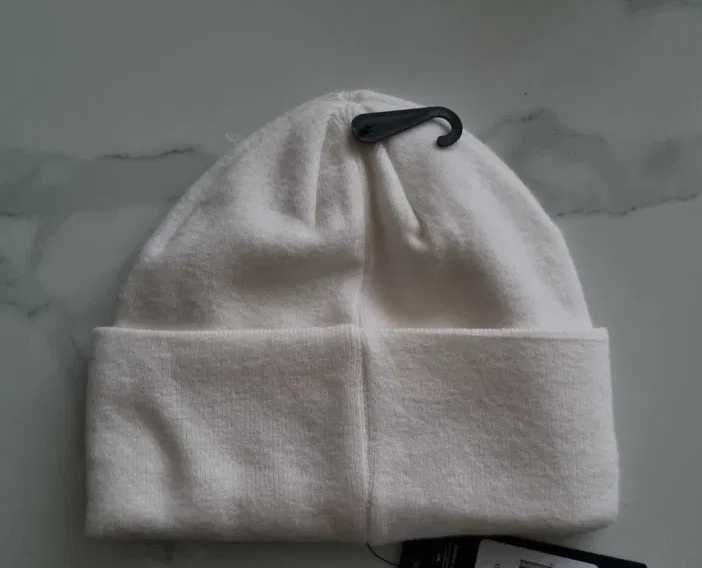 Czapka Karl Lagerfeld