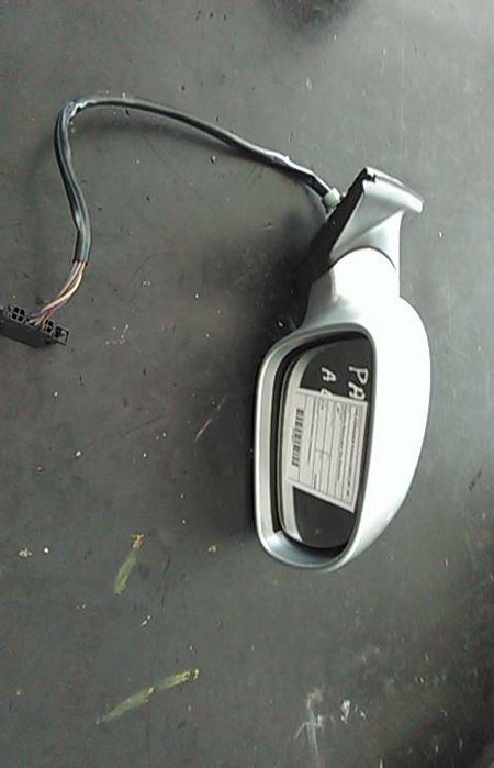 Retrovisor / espelho direito VOLKSWAGEN Passat (3B3)