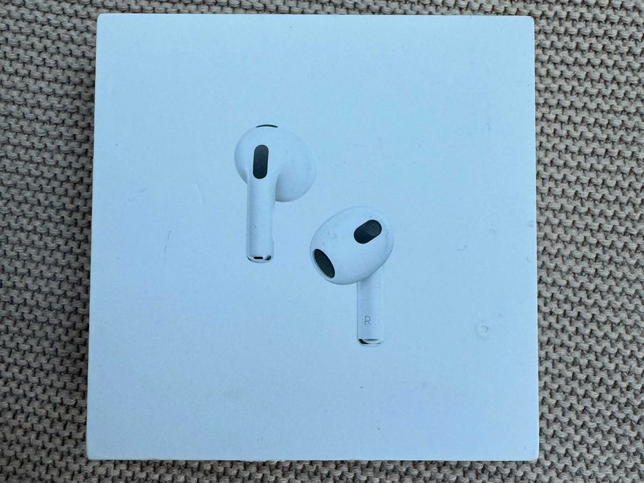 Słuchawki Apple AirPods 3rd Generation
