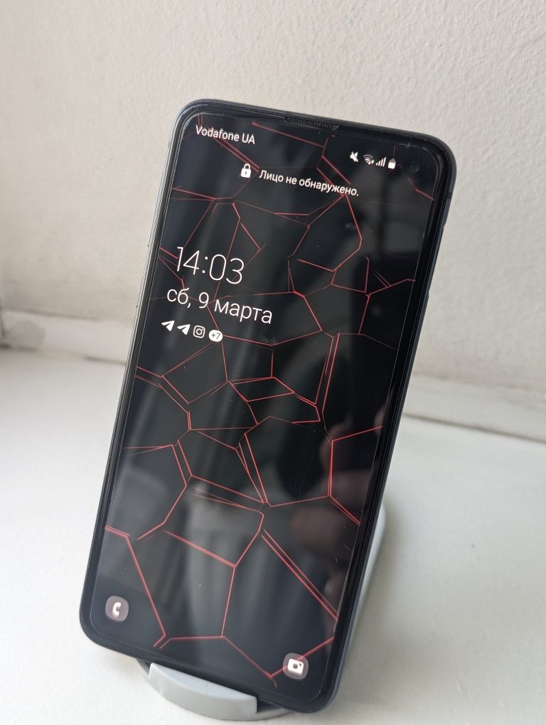 Samsung s10e компактний флагман, смартфон, телефон