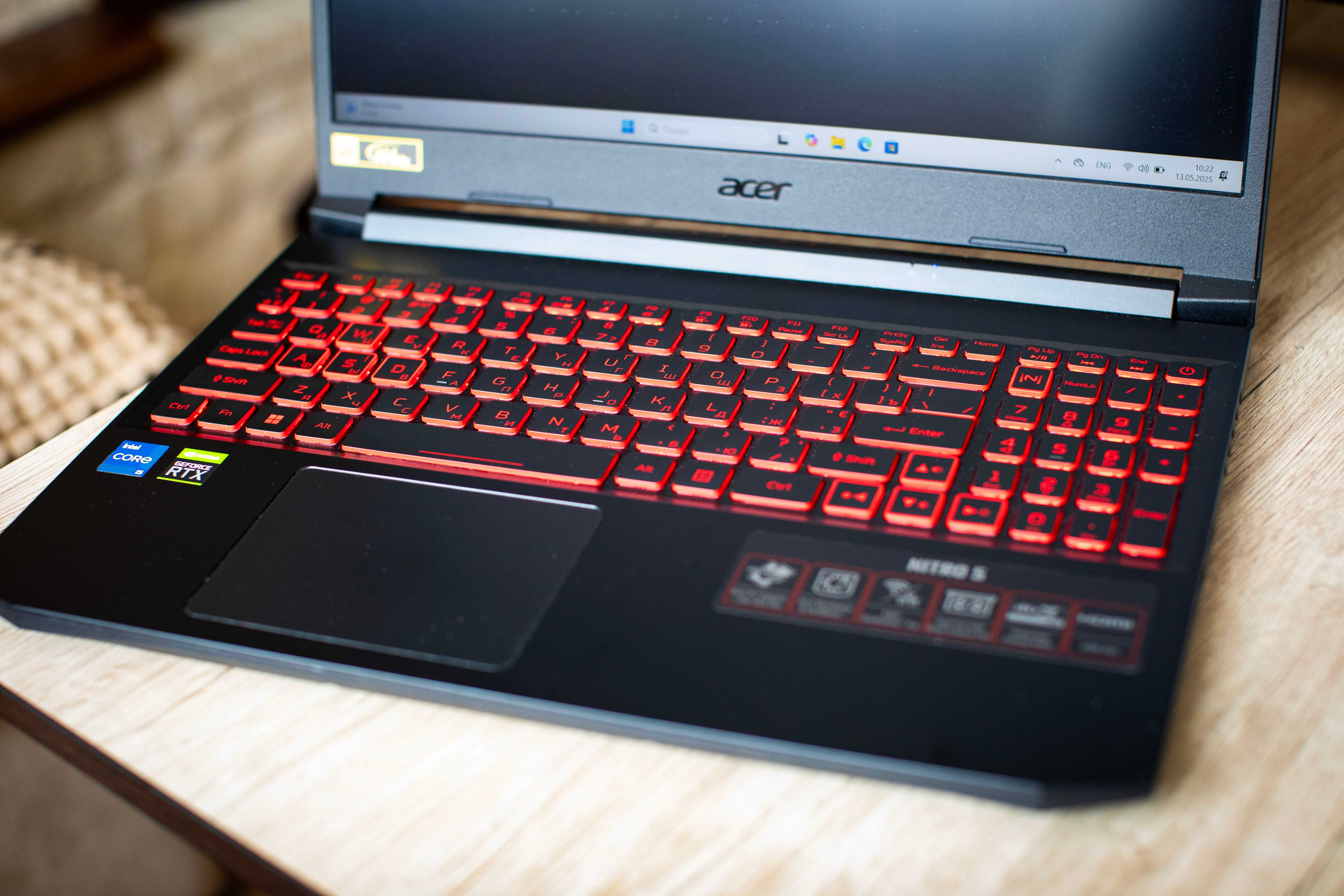 Acer Nitro 5 RTX 3050 Core i5-11400h 16gb отличный игровой ноутбук