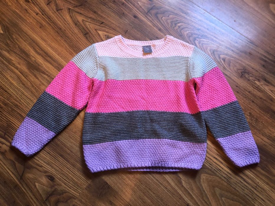 Sweter dla dziewczynki rozm 104