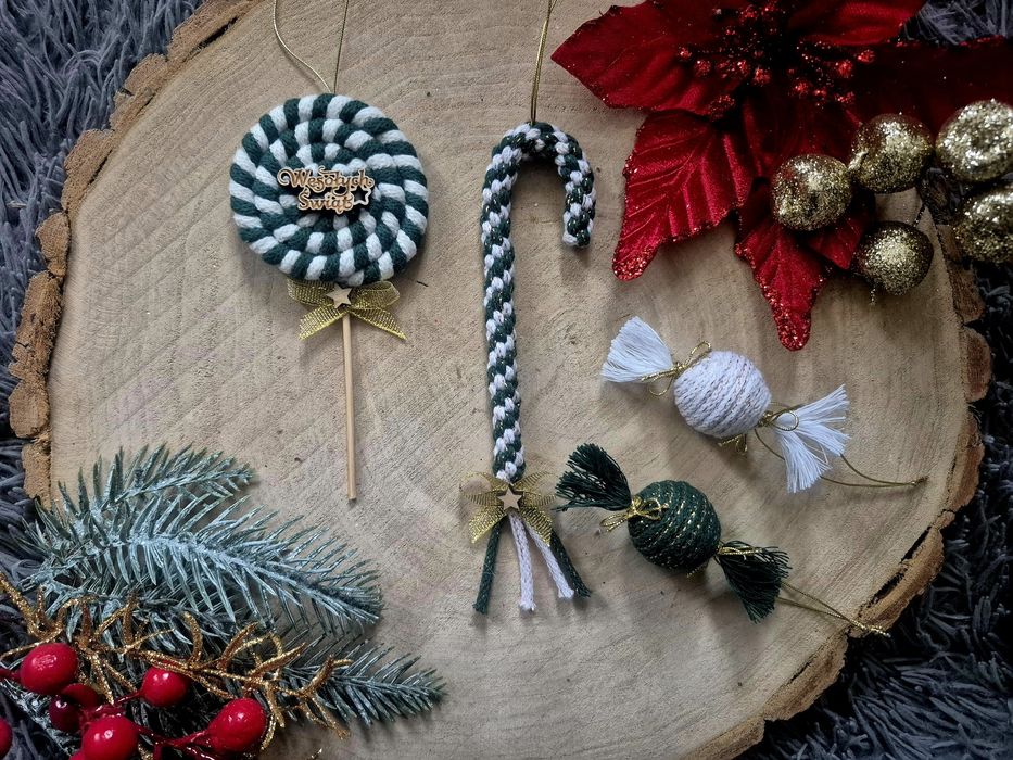 Cukierek zawieszka na choinkę ze sznurka