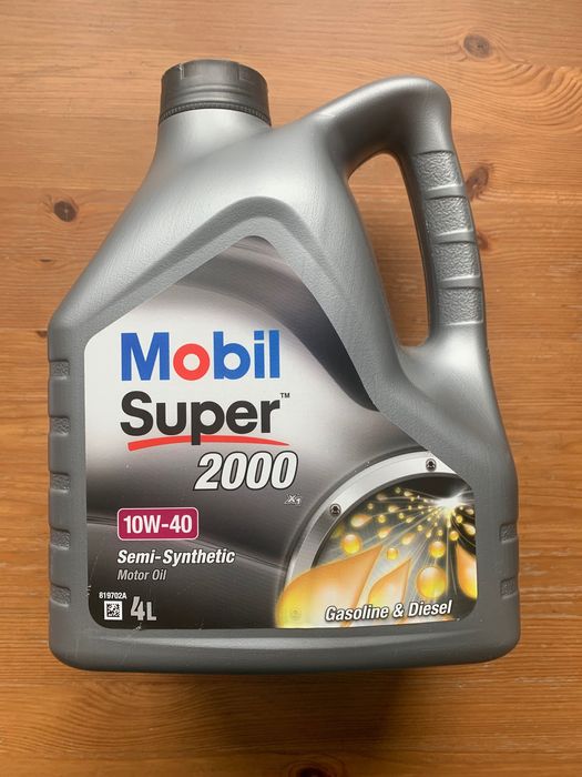 Olej silnikowy Mobil Super 2000 10W40 4l