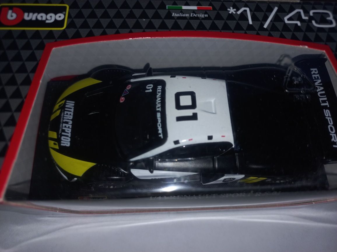 Bburago Renault Sport R.S. 01, skala 1:43,seria Race
